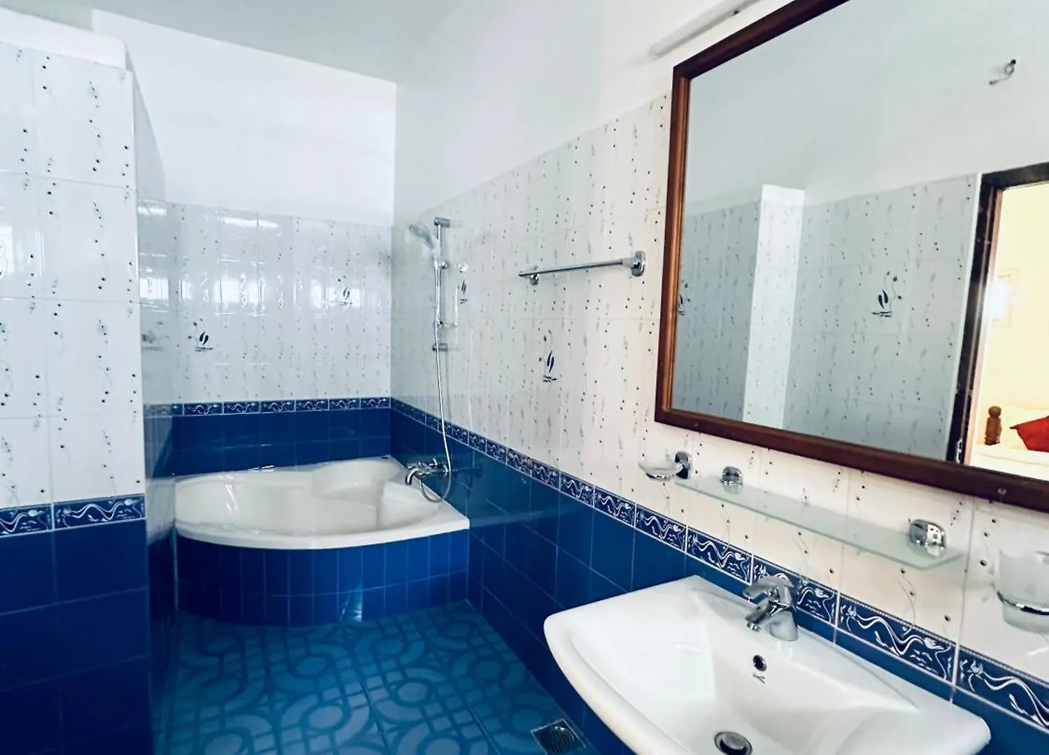Apartament Cleety'S Residency Kochi Kwatera prywatna